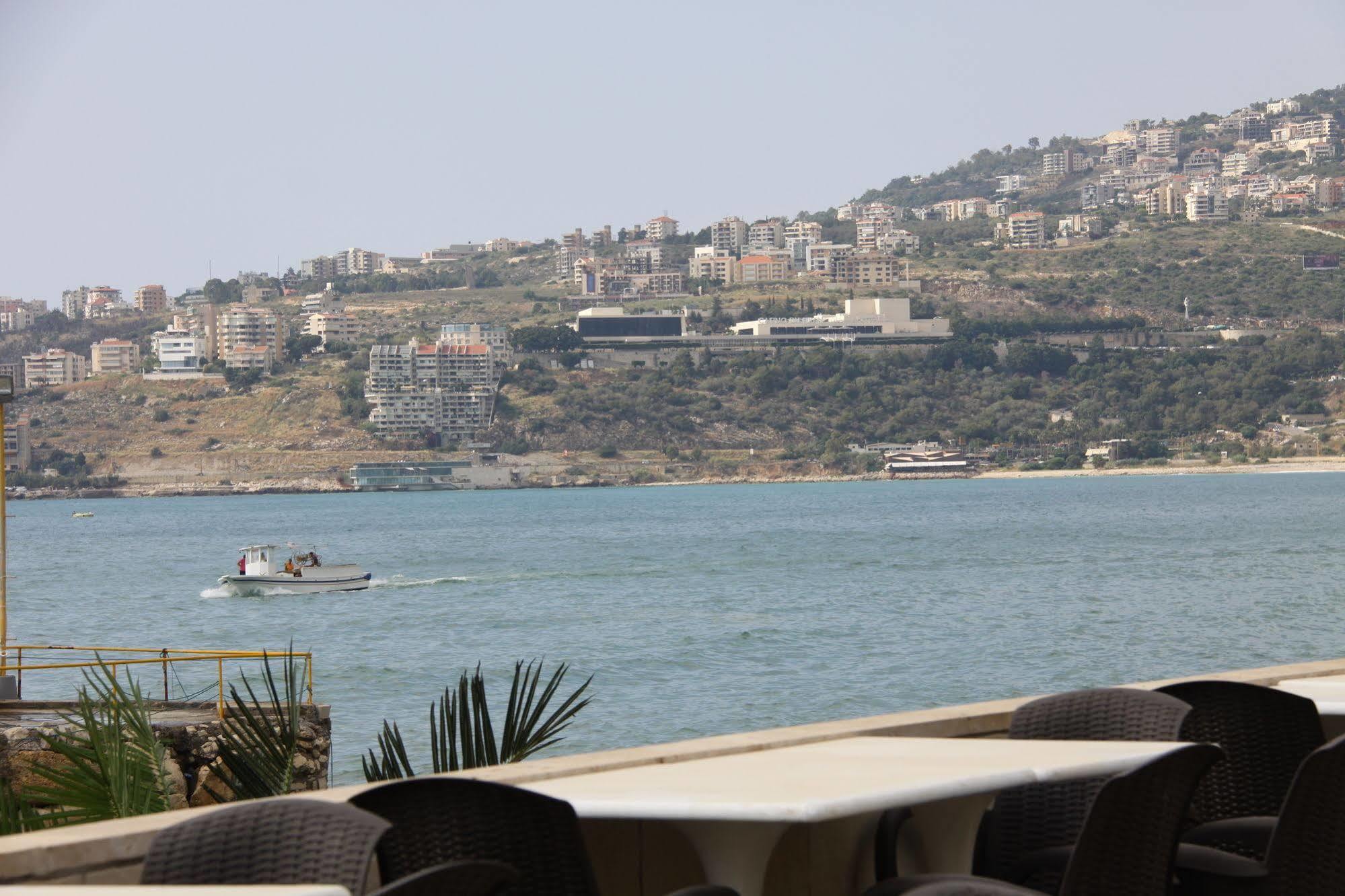 Lamedina Hotel & Resort Jounieh Exterior photo